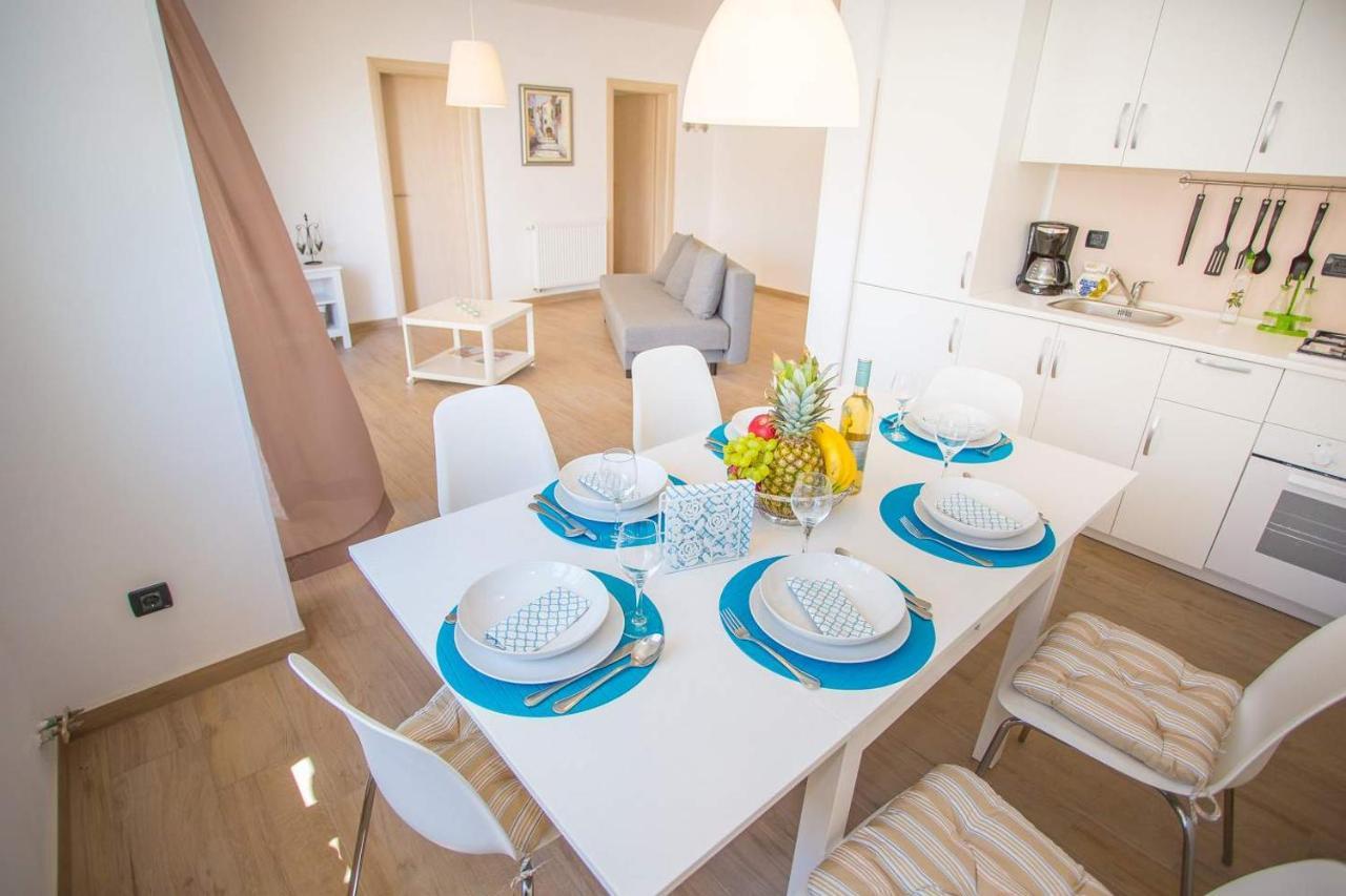 Apartment Mario 2 Porec Esterno foto